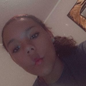 Meet your Posher, Carly